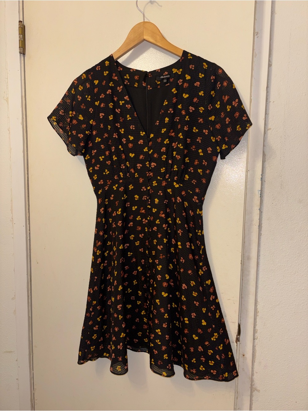Madewell Black Floral Fit-and-Flare Dress with V-Neck